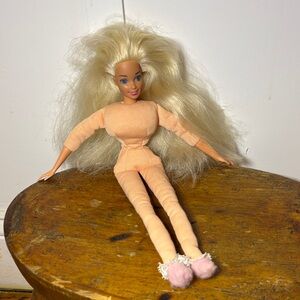 Vintage 1993 Mattel Bedtime Barbie #11079